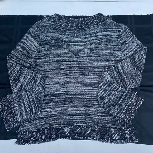 Conrad C black, white and silver cardigan sweater - Picture 2 of 4